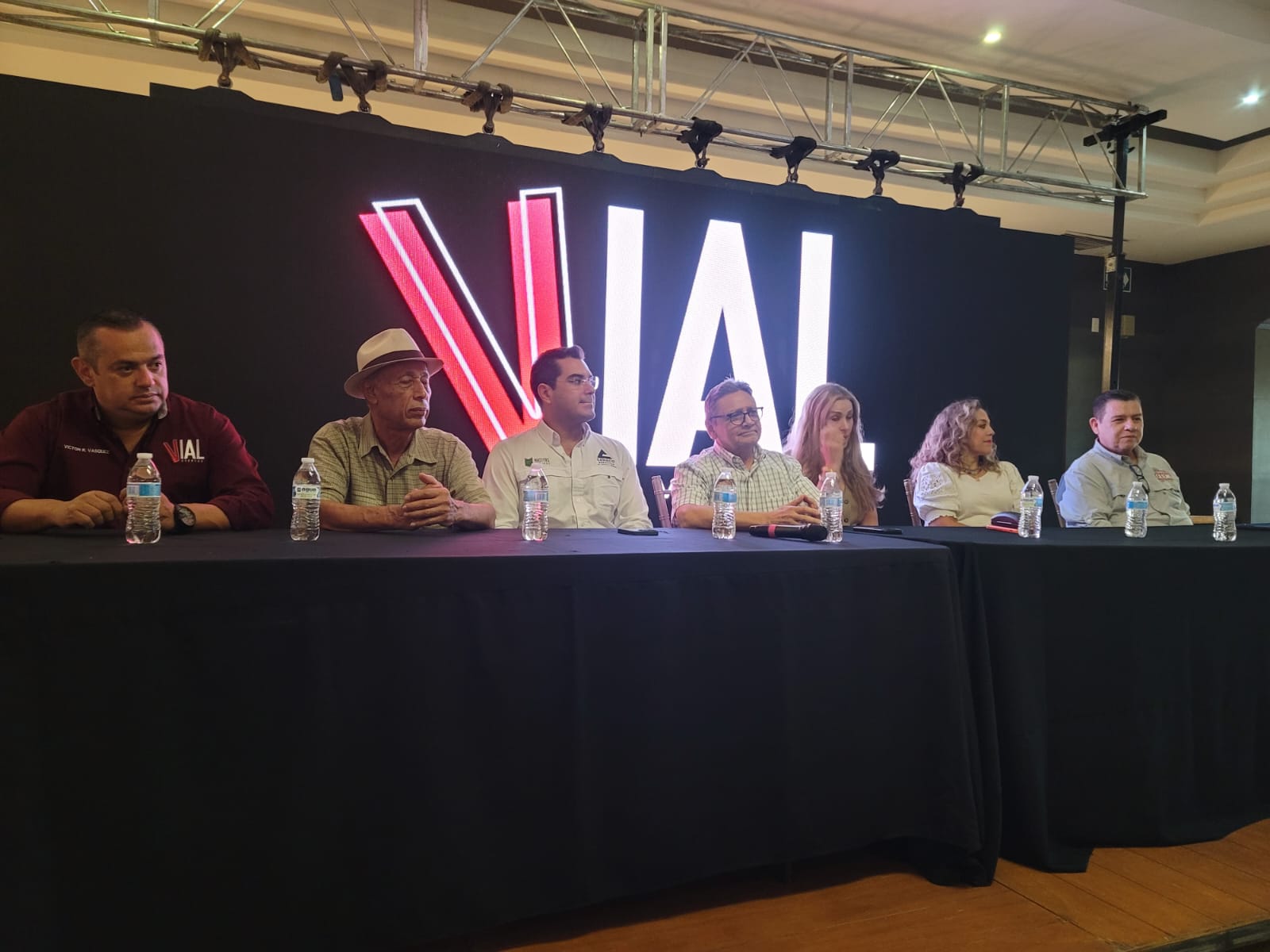 Presentan la cartelera de Expofest 2026