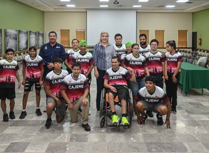 Titanes recibe nuevos uniformes