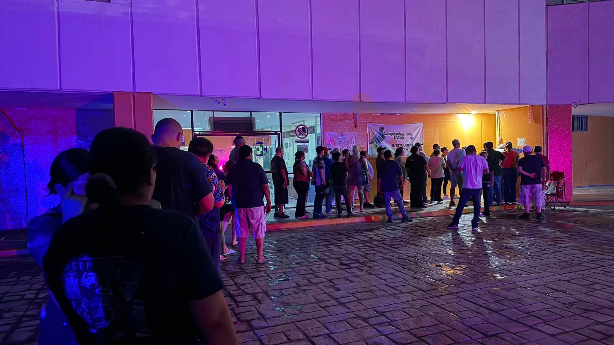 Falla kiosco del IMSS en OBR