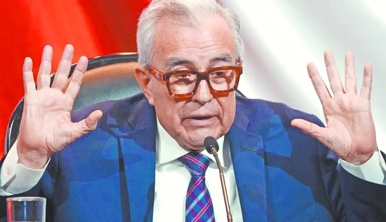 Rocha Moya vuelve al Gobierno de Sinaloa tras 112 días