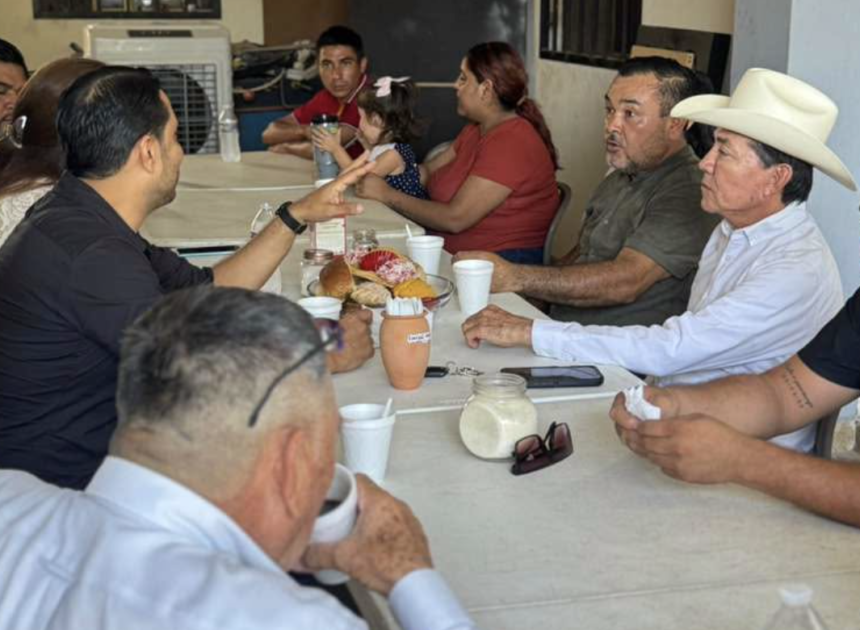 Buscan enseñarle a jóvenes a que cuiden su dinero