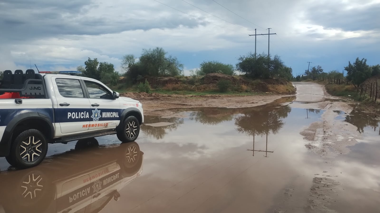 ¡HMO bajo el agua: calles cerradas!